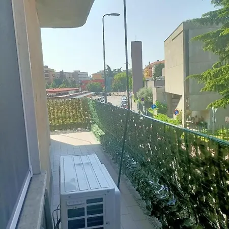Parea House 3 Apartment Milan